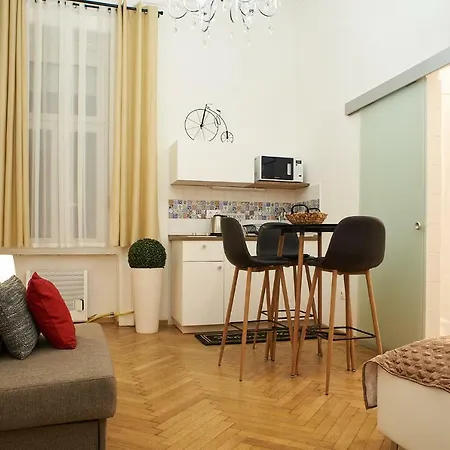 Claudia Апартаменты Будапешт